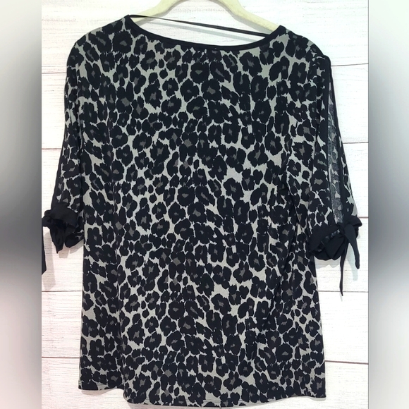 Nwot Joe Fresh leopard print blouse 👚 Size M - Picture 2 of 9